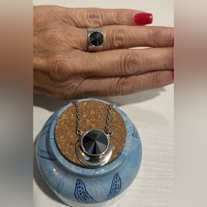 Pendant & Ring set Jet Set Sarah Coventry Black Rivoli Circle  Necklace 15"